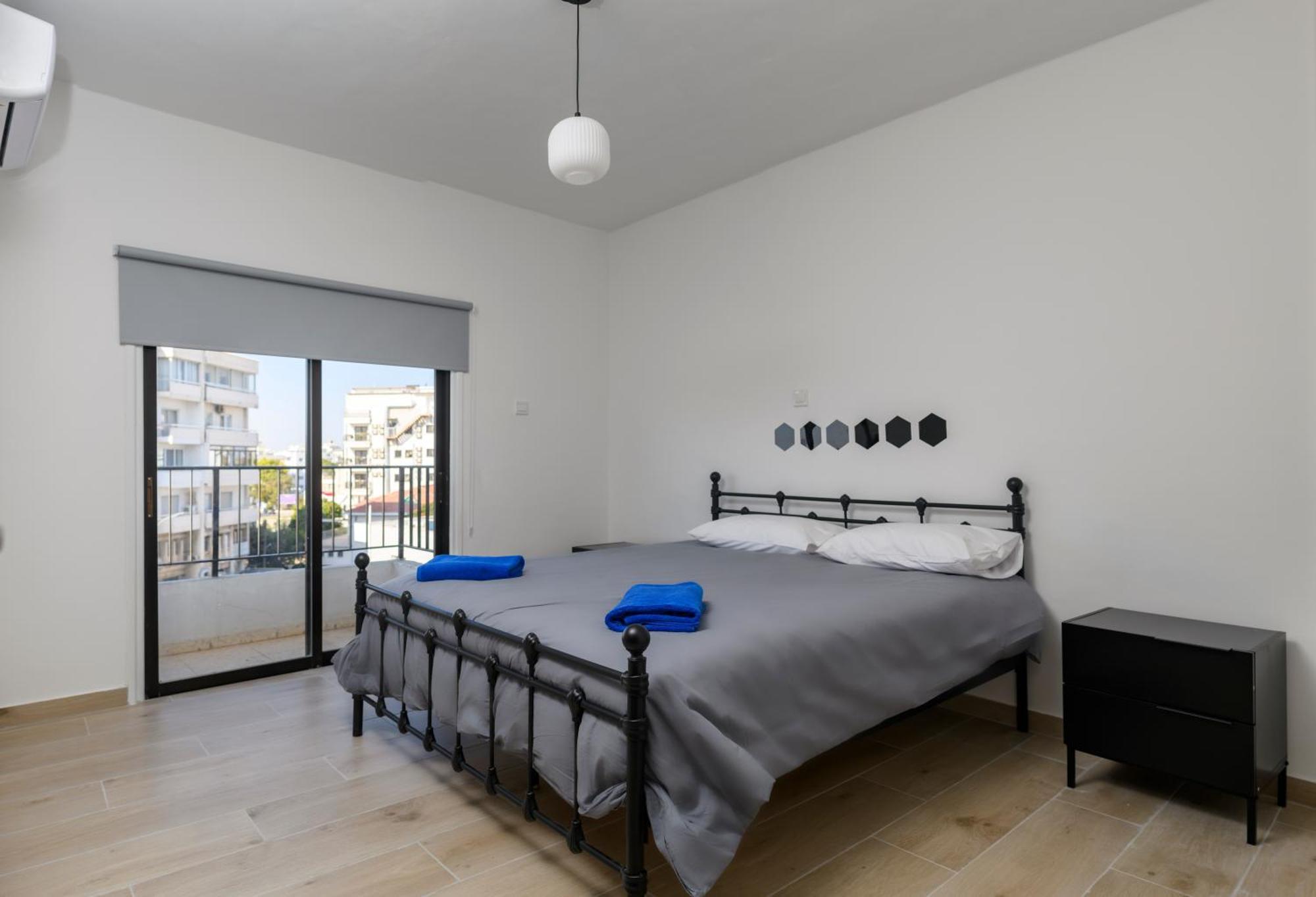Ollies 3 Bedroom Apartment ลาร์นาคา ภายนอก รูปภาพ
