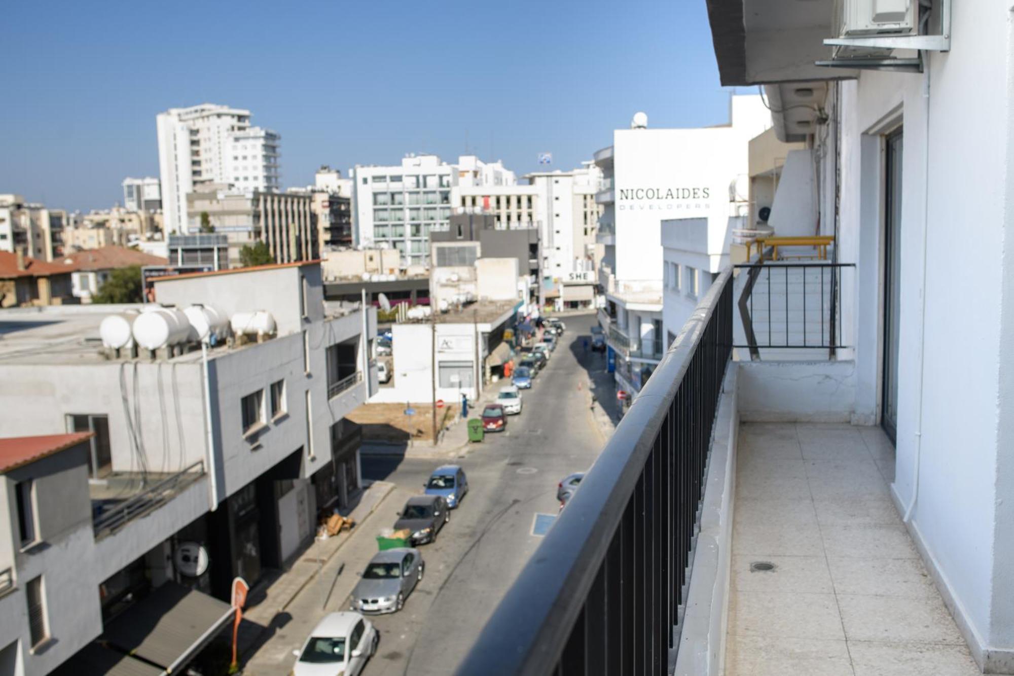 Ollies 3 Bedroom Apartment ลาร์นาคา ภายนอก รูปภาพ